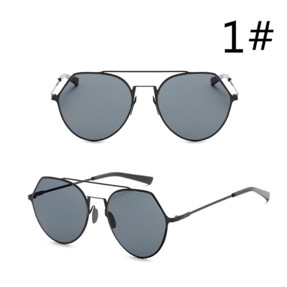 Sunglasses - Picture 2 of 7